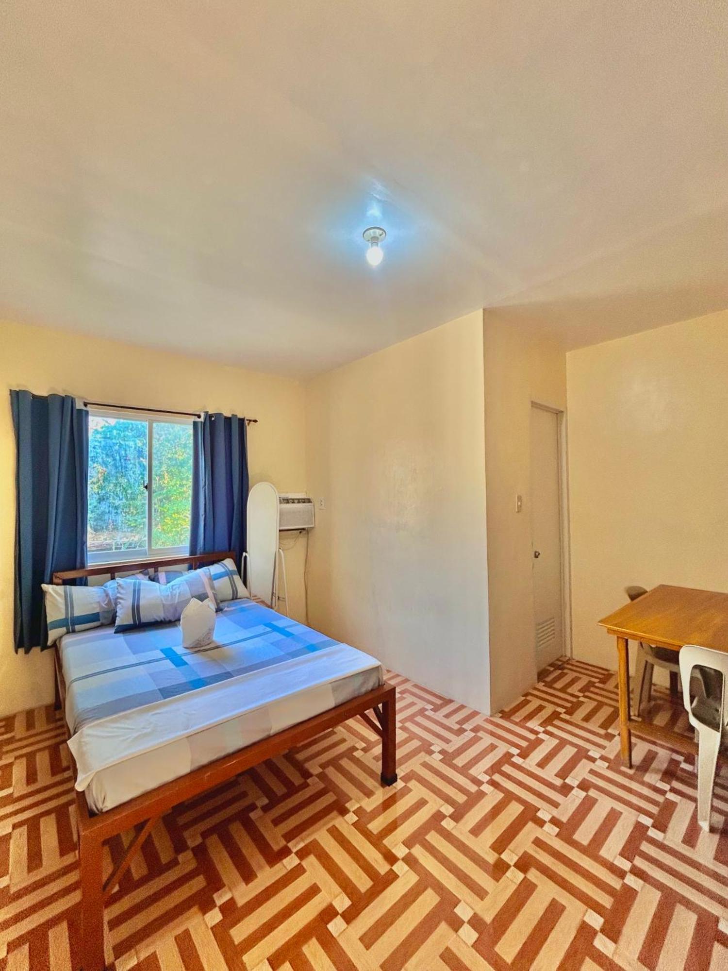 Carillo Guest House Корон Екстер'єр фото